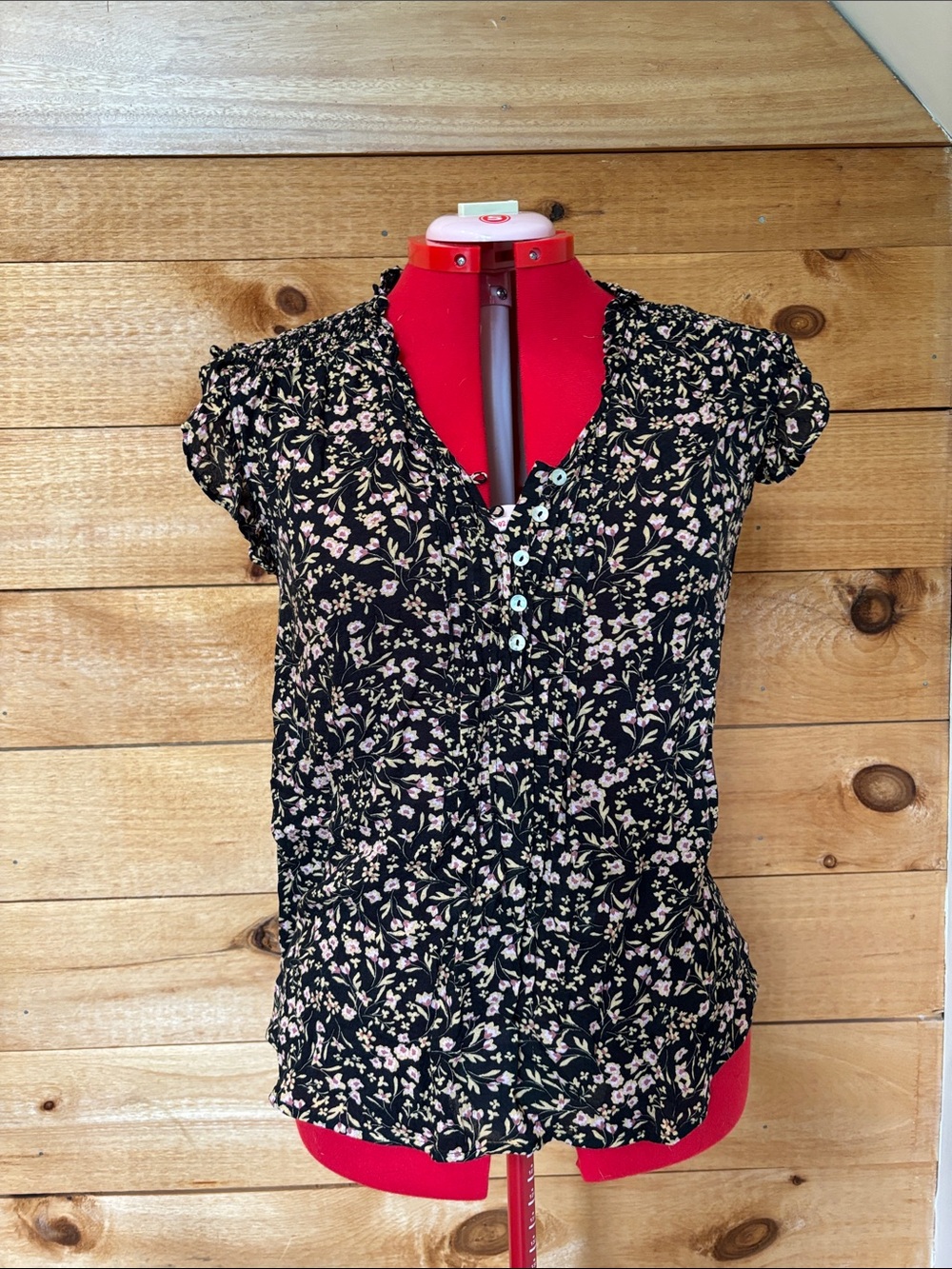 Women’s Floral Button-Front Black Blouse